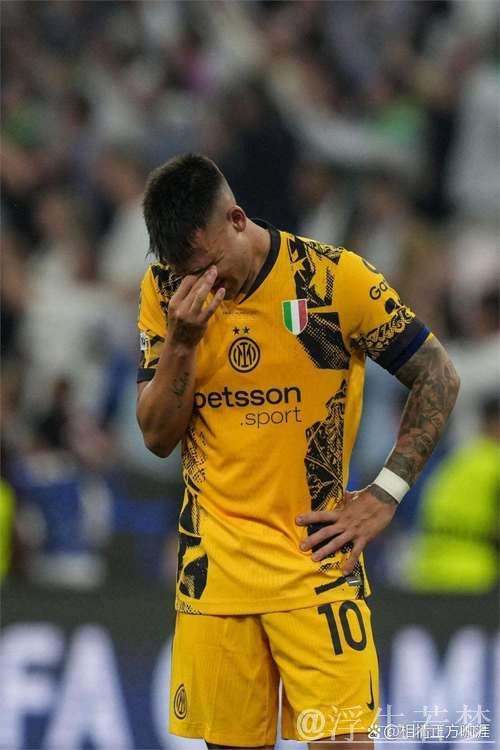 格雷:输掉比赛总是令人失望,但进巴黎3球是相当积极的一点 格雷:输掉比赛总是令人失望,但进巴黎3球是相当积极的一点